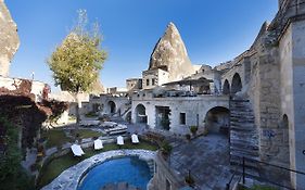 Anatolian Houses Cave Hotel & Spa  3*